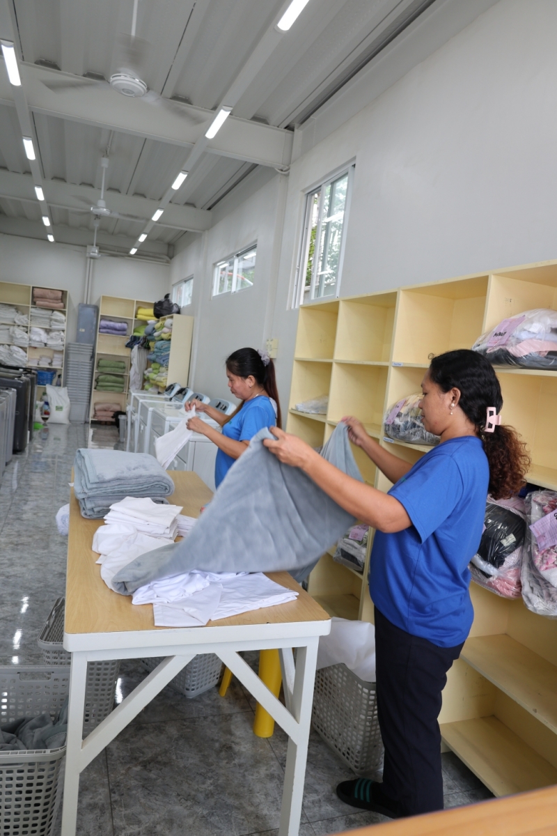 フィリピン留学 Cebu21 - Philinter-Laundry service-5